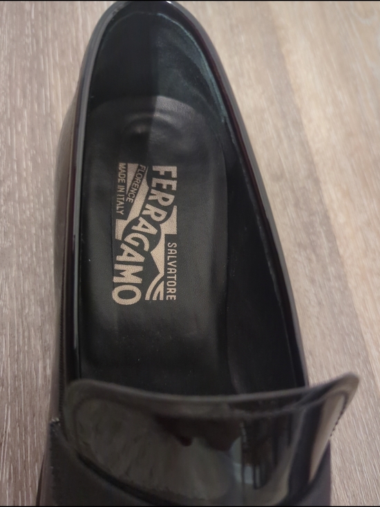 Salvatore Ferragamo Black Patent Leather Loafers with Elastic Strap main image 6